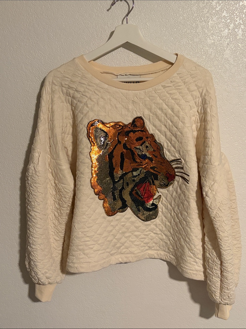 Judith March Cream Quilted Sequined Tiger Boxy Sweatshirt Size Large